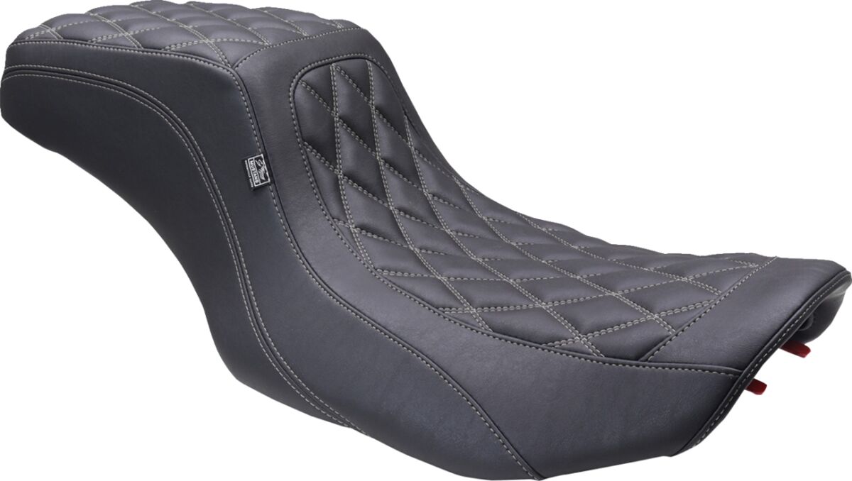 Mustang Seat Squareback Ddiamond Black Gm Thread Seat Mustang