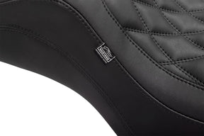 Mustang Seat Squareback Ddiamond Black Smooth Pass Seat Mustang