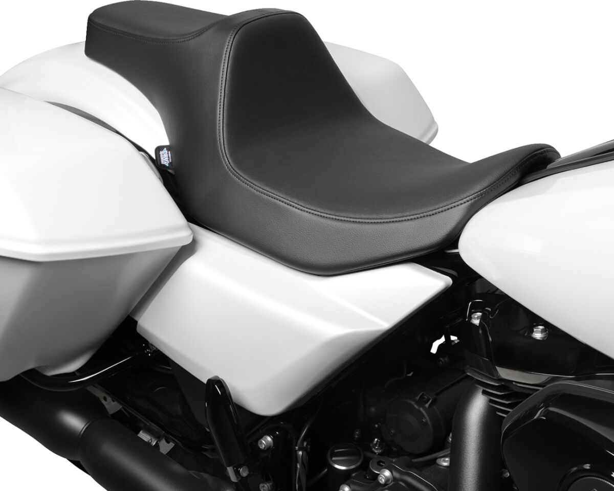 Drag Specialties Seats Seat Predator 3 Smooth Vinyl Touring Seat Drag Specialties