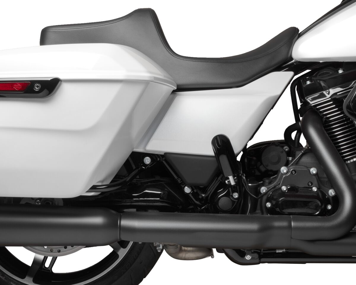 Drag Specialties Seats Seat Predator 3 Smooth Black Vinyl With Slip Stop Touring Seat Drag Specialties