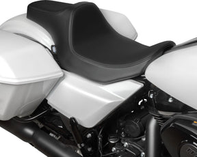 Drag Specialties Seats Seat Predator 3 Smooth Black Vinyl With Slip Stop Touring Seat Drag Specialties