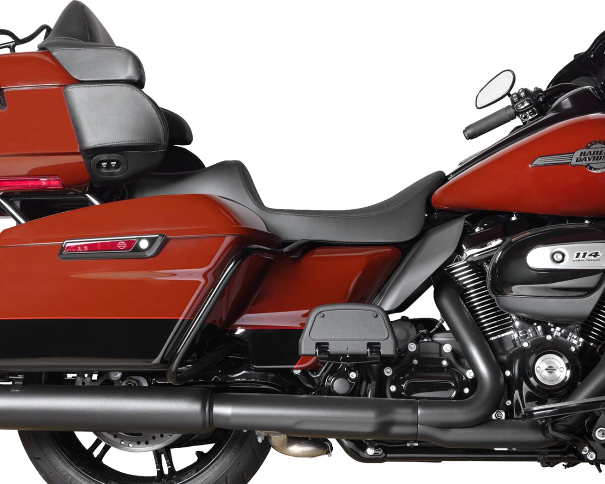 Drag Specialties Seats Seat Predator 3 2 Up Ext. Smooth Solar Leather Touring Seat Drag Specialties