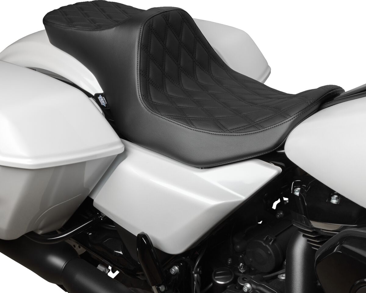 Drag Specialties Seats Predator III Seat, Double Diamond Black Stitching - 23+ Touring Seat Drag Specialties