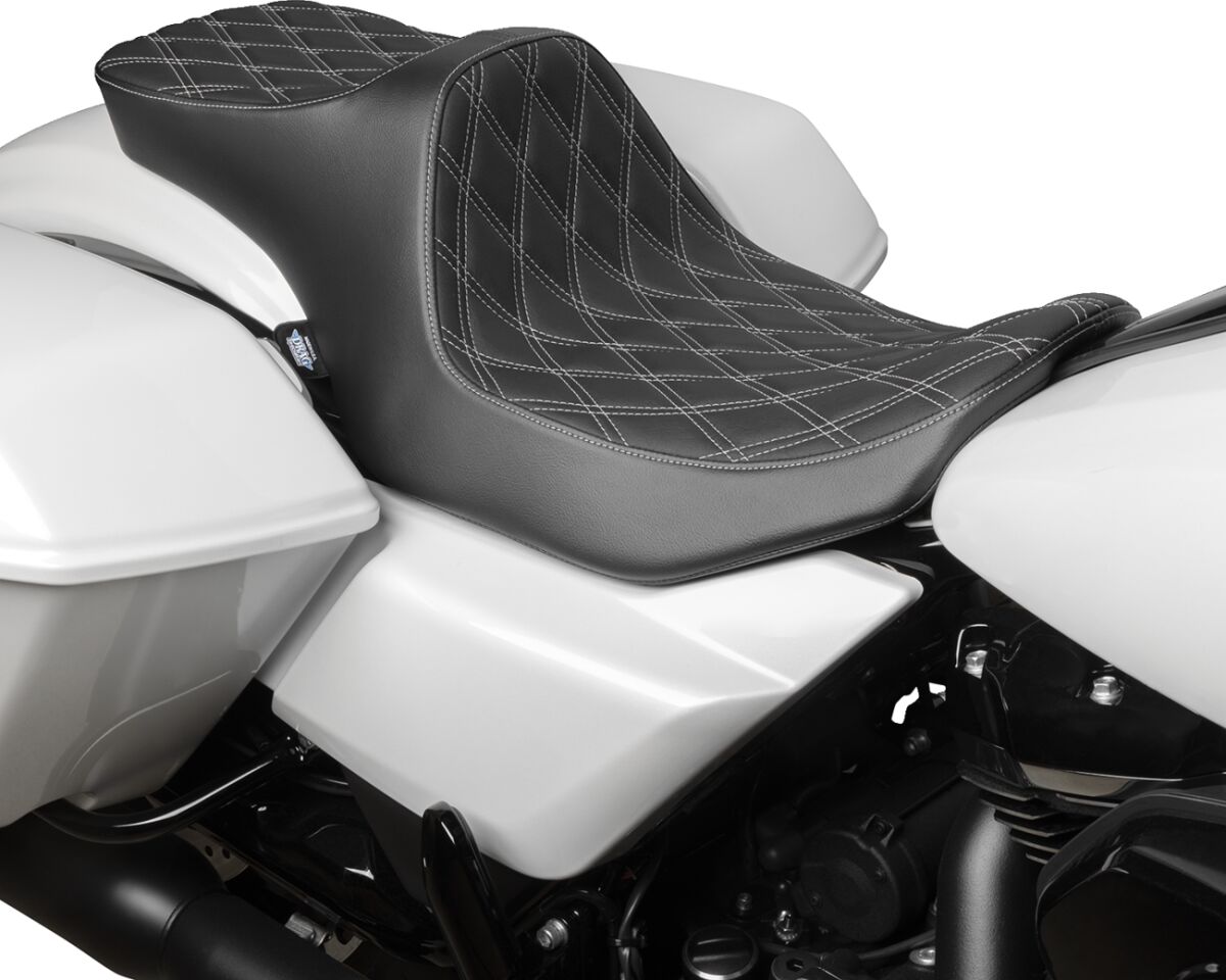 Drag Specialties Seats Predator Ii Seat Double Diamond Silver Stitching Flt/Flh '23 '24 Seat Drag Specialties