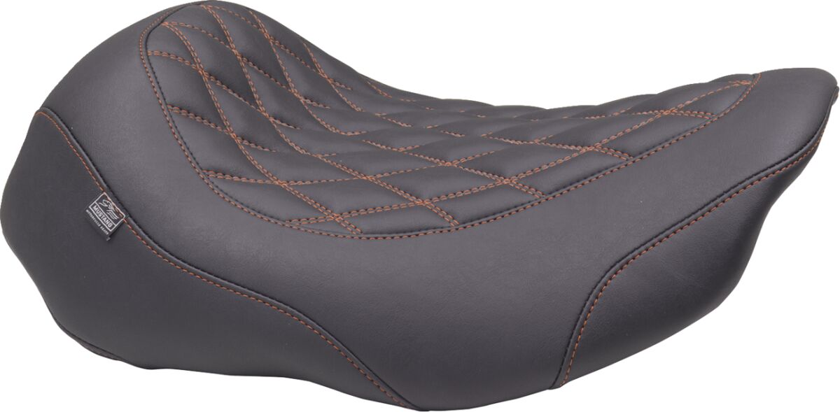 Mustang Seat Solo Wide Tripper Mandari SEATS-FOR HARLEY DRESSER/TOURI Mustang