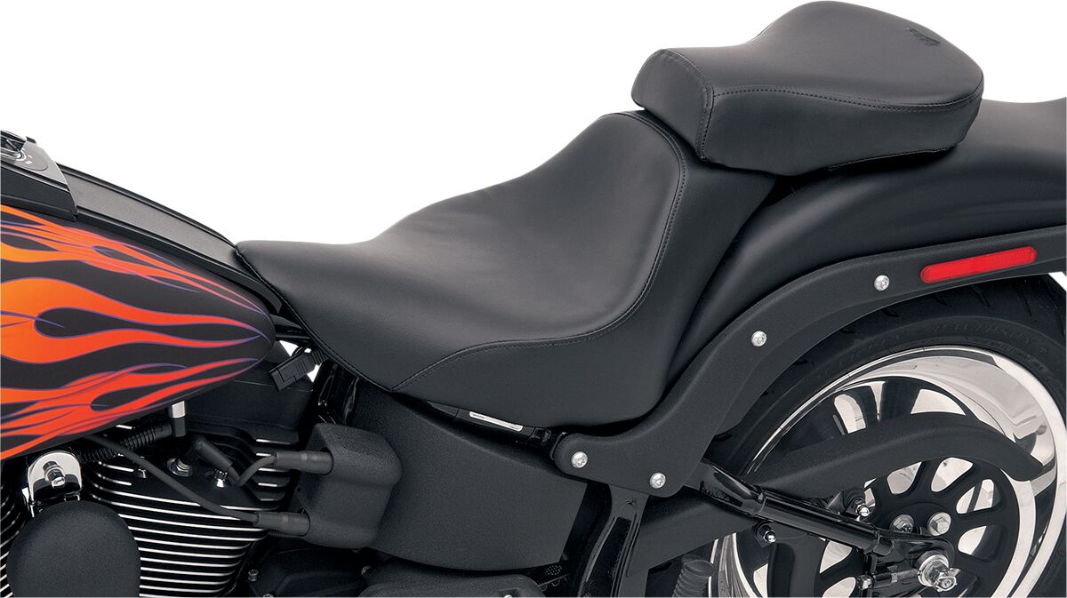 Renegade Tour Pillion- 06-17 Softail (FXST/B/S Softail Standard (06-09) & FLSTF/B/S Fat Boy (07-17)) Seat Accessories Saddlemen