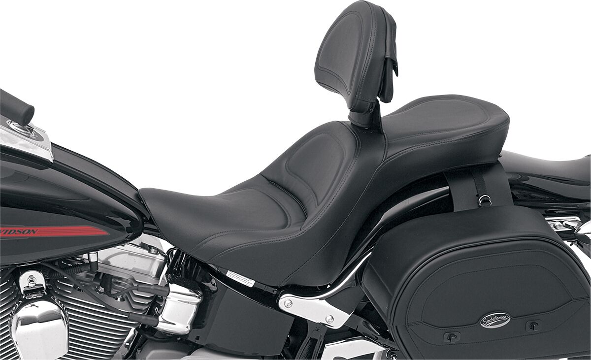 Explorer Ultimate Comfort with Driver's Backrest Seat - 06-17 Softail (FXST/B/S Softail Standard (06-09) & FLSTF/B/S Fat Boy (07-17)) Seat Saddlemen