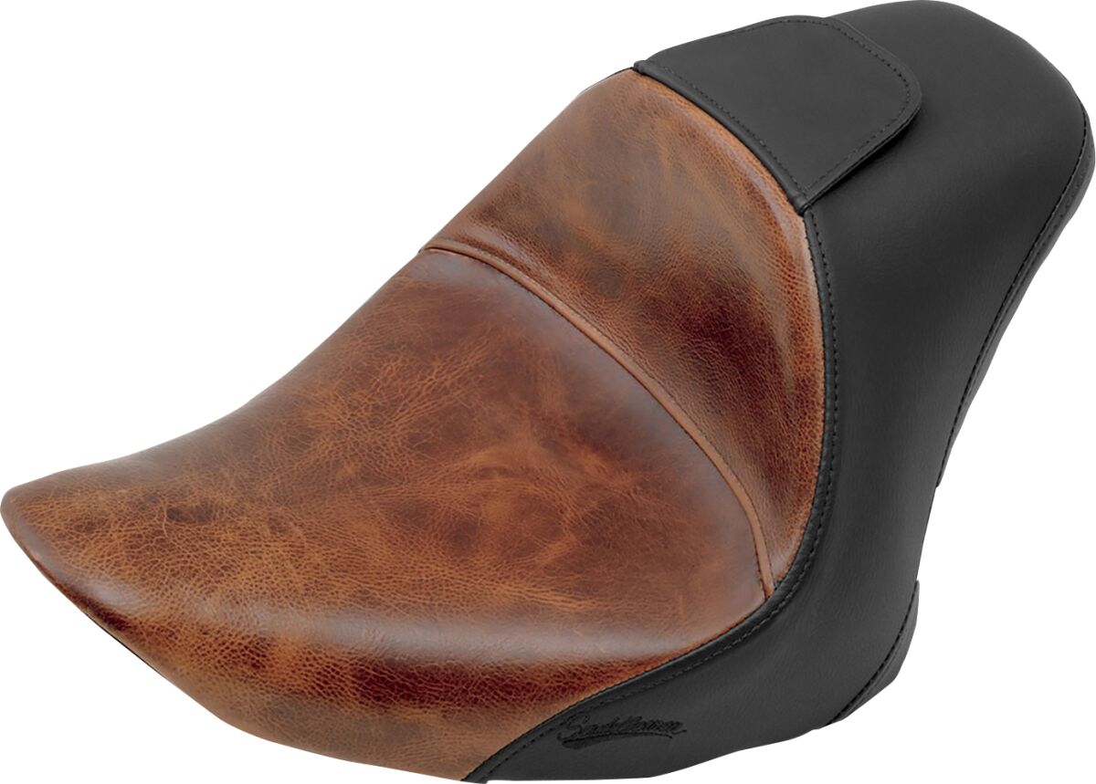 Saddlemen Lariat Solo Seat - 06-17 Softail (FXST/B/S Softail Standard (06-09)) Seat Saddlemen