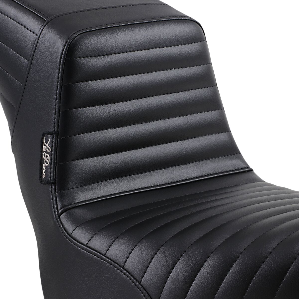KickFlip Pleated Seating Seat - 20+ Softail (FXST) Seat Le Pera