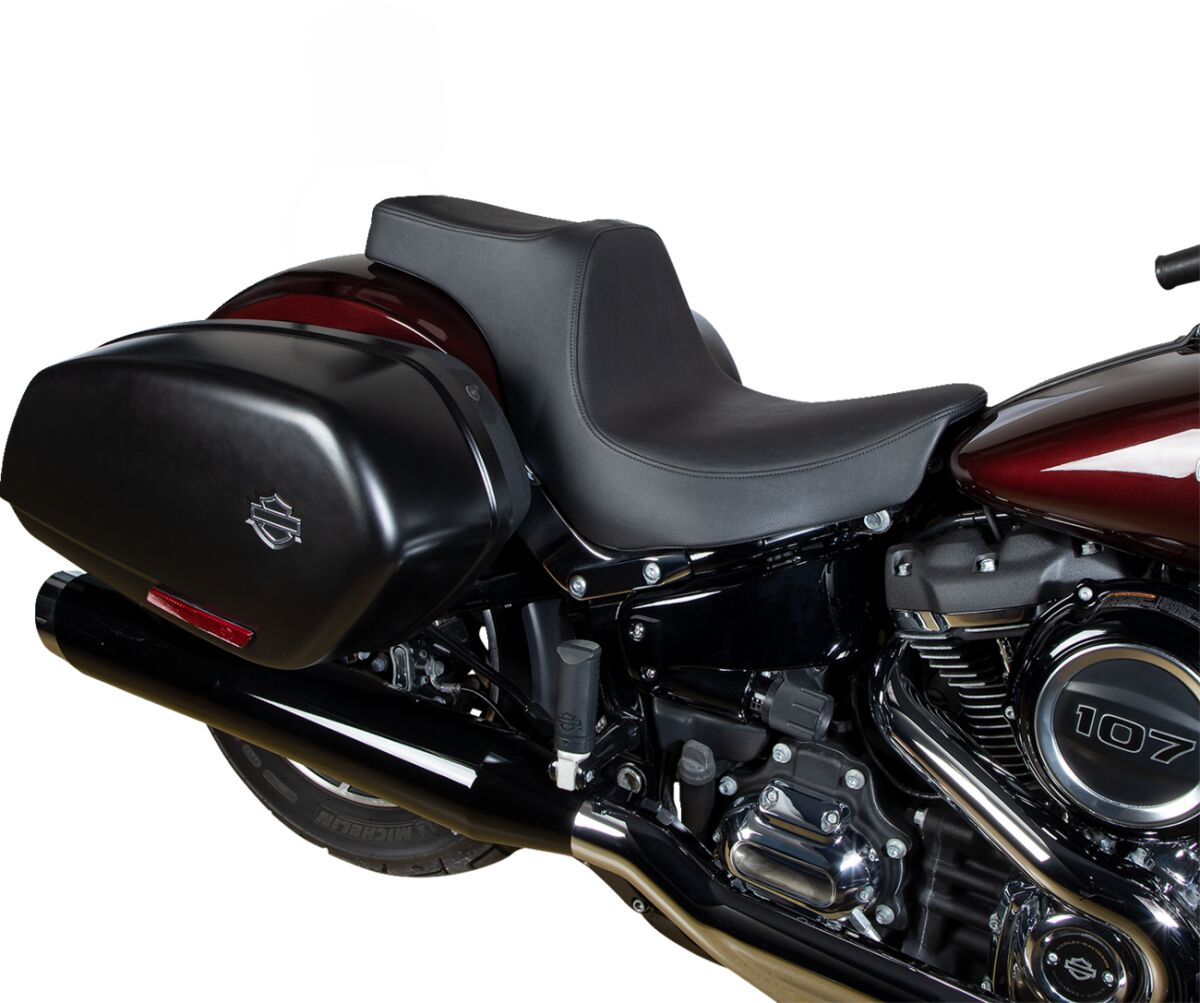 Drag Specialties Seats Predator Iii Seat Smooth Black Softail 18+ Seat Drag Specialties