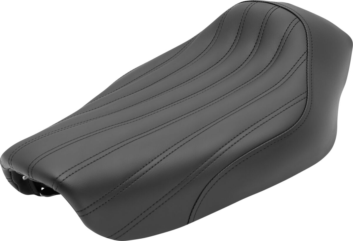 Knuckle Renegade Solo Seat, Black - 04-05 Dyna Seat Saddlemen Default Title