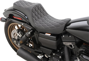 Drag Specialties Seats Seat Predator Iii Double Diamond Black/Silver Seat Drag Specialties