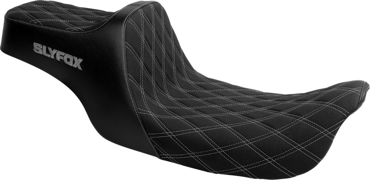 Slyfox Seat Highnoon Silver Logo Slip SEATS-FOR HARLEY DYNAGLIDE Slyfox