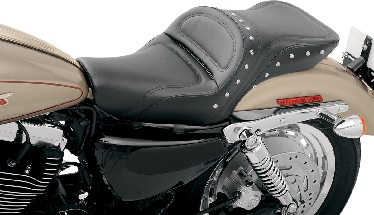 Explorer Special Seat - 04-20 Sportster (15L Tank) Seat Saddlemen
