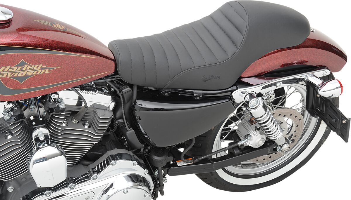 Americano Café Classic Seat - 04-22 Sportster (Forty-Eight and 12L Tank) Seat Saddlemen