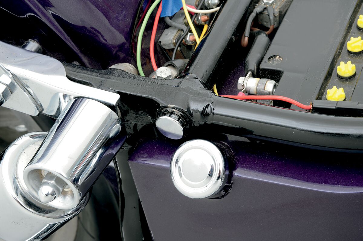 Drag Specialties Seats Mount Kit Front For Spring Solo Seats Steel Black Seat Monting Components Drag Specialties