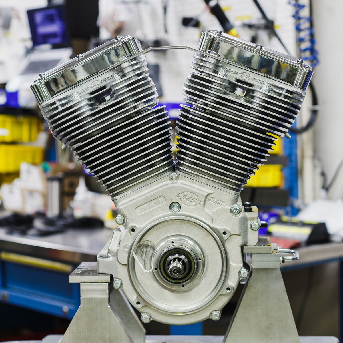 S&S Cycle Engine V111 Nat W/Cast Lb Complete Engines S&S Cycle