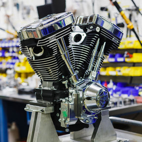 S&S Cycle Engine V124 Blk/Wb Lb Complete Engines S&S Cycle