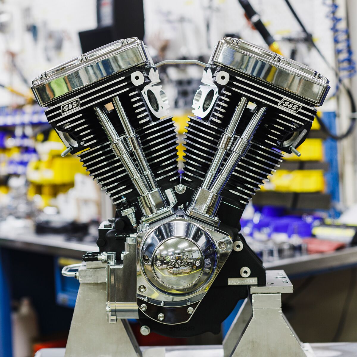 S&S Cycle Engine V124 Blk/Wb Lb Complete Engines S&S Cycle
