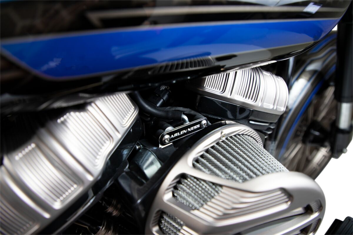 Arlen Ness 10-Gauge® M8 Rocker Box Covers, Titanium - Milwaukee 8 Engine Covers Arlen Ness