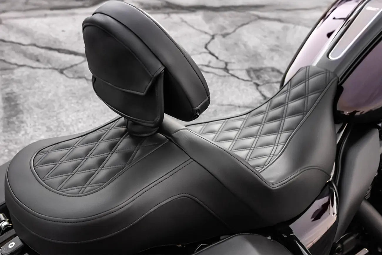 Heated Roadsofa LS With Driver's Backrest Seat - 99-07 FLHR & 06-07 FLHX (Except FLHRS) Seat Saddlemen