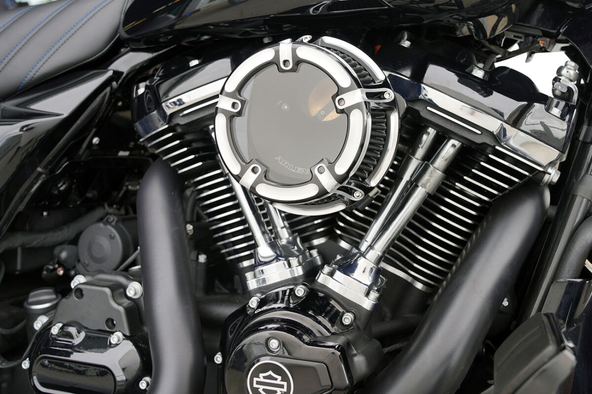 Arlen Ness Method® Air Cleaner, Contrast - 24+ Touring Air Cleaner Arlen Ness