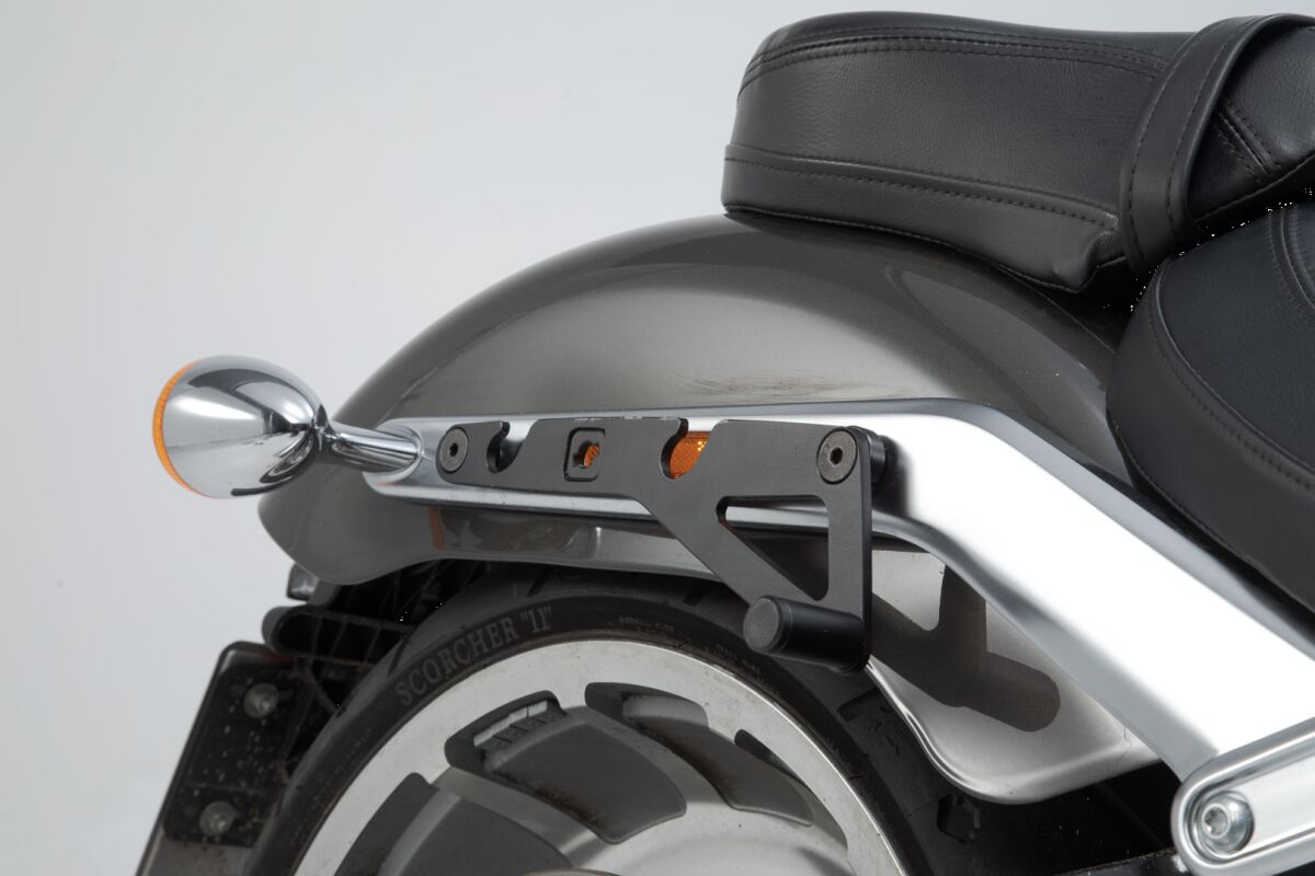 Sw Motech Slh Side Carrier Right Harley Davidson Fat Boy/ S, Breakout/ S Luggage Racks Sw Motech