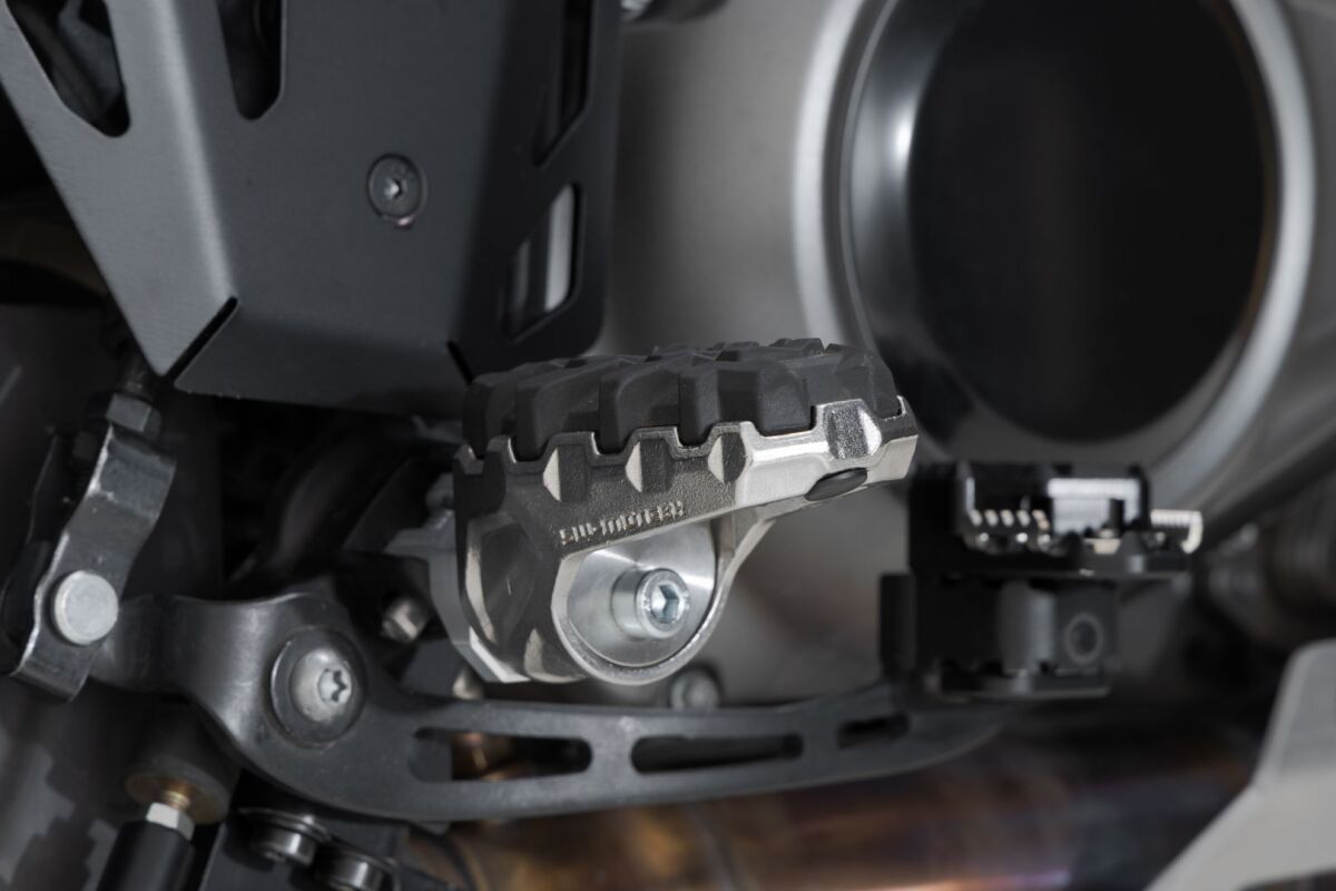 Sw Motech Evo Footrest Kit FOOTPEGS + PARTS Sw Motech