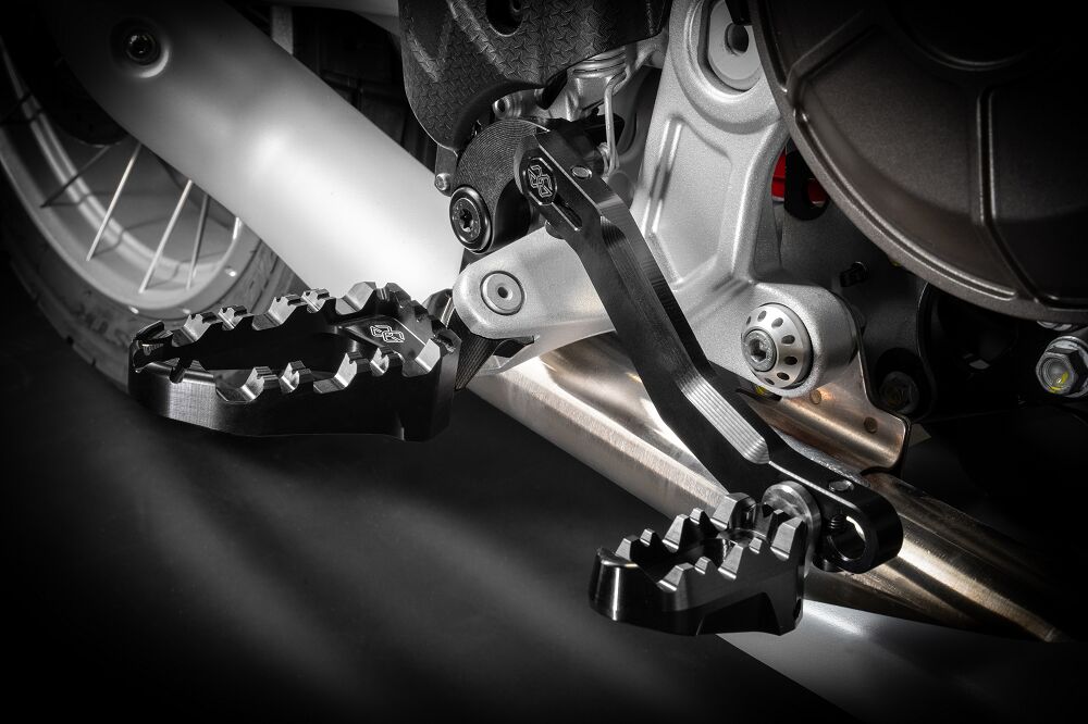 Gilles Tooling Harley Pan America 2023 Pro FOOTPEGS + PARTS Gilles Tooling
