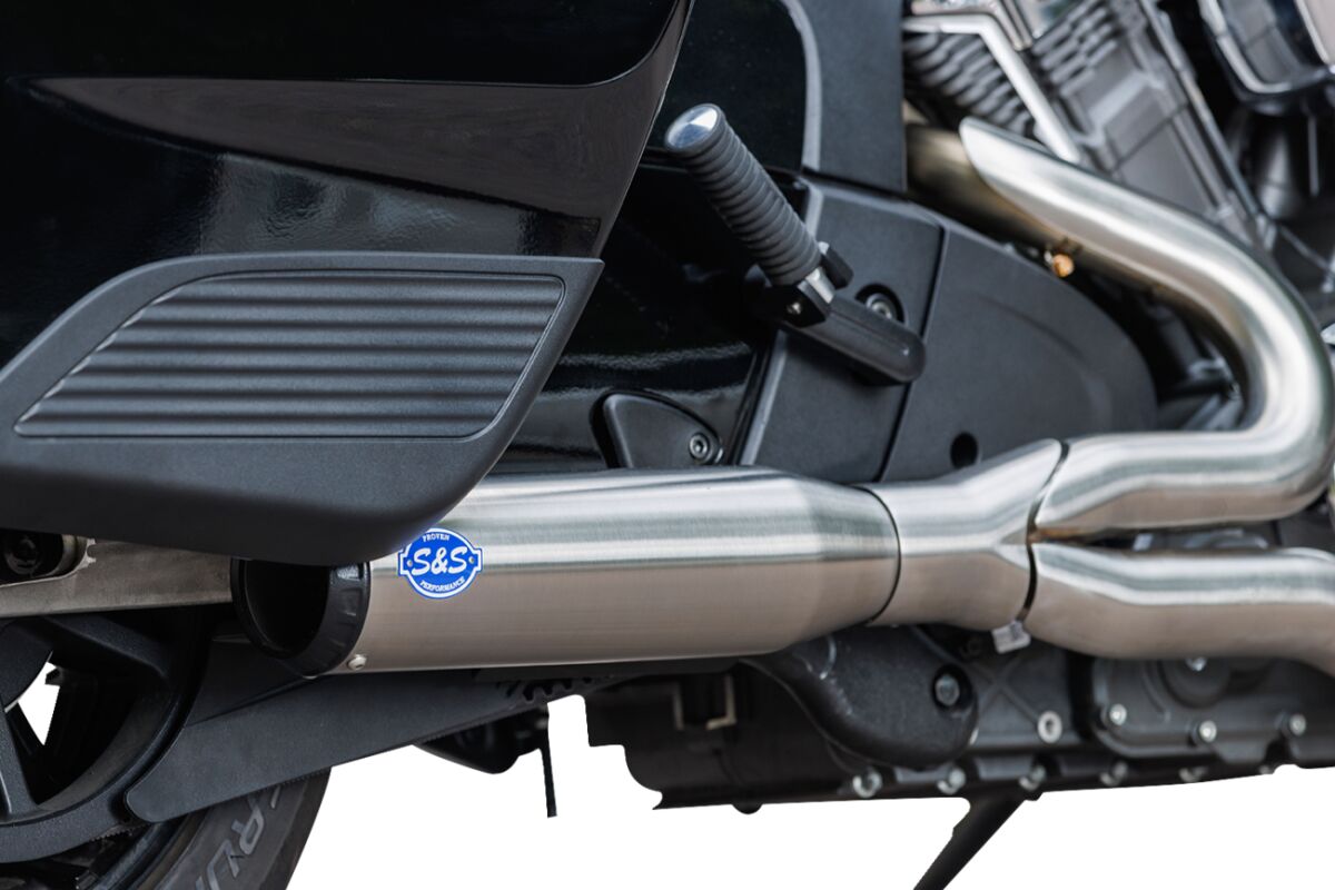 Qualifier 2-1 Exhaust System, Brushed Stainless - 20-23 Indian Challenger Full Exhaust System S&S Cycle