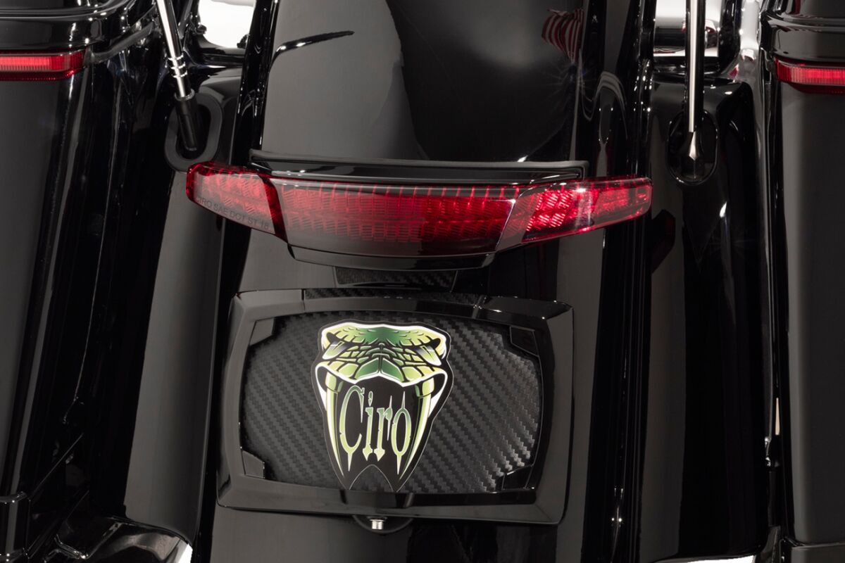 Ciro Taillight Flhx 14 20 Chr Tail Lights Ciro