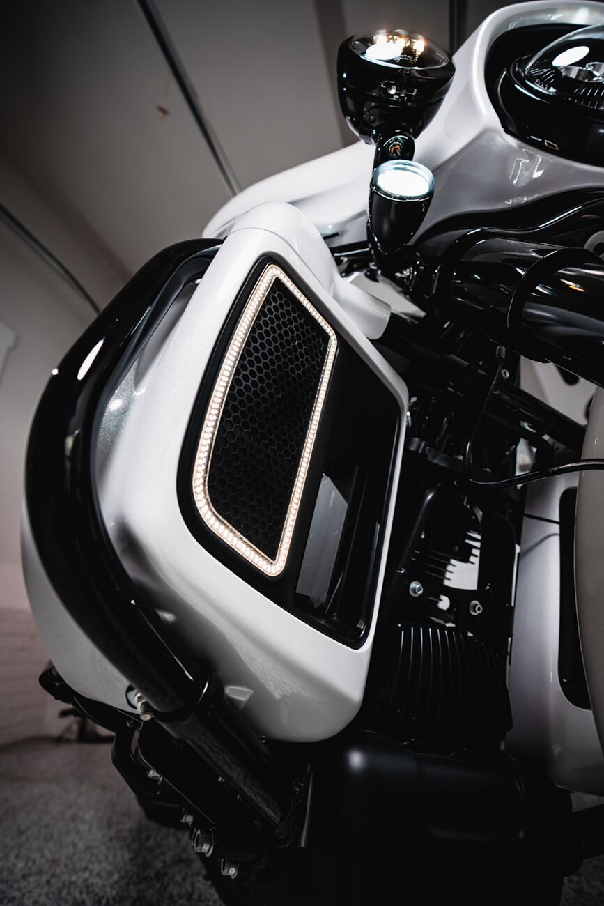 Custom Dynamics Amber/White Dynamic Ringswith TURN SIGNAL GROUP Custom Dynamics