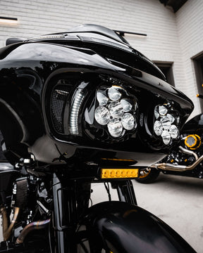Custom Dynamics ProBeam® Front Amber/White Turn Signals, Gloss Black - 15+ Touring Turn Signals Custom Dynamics
