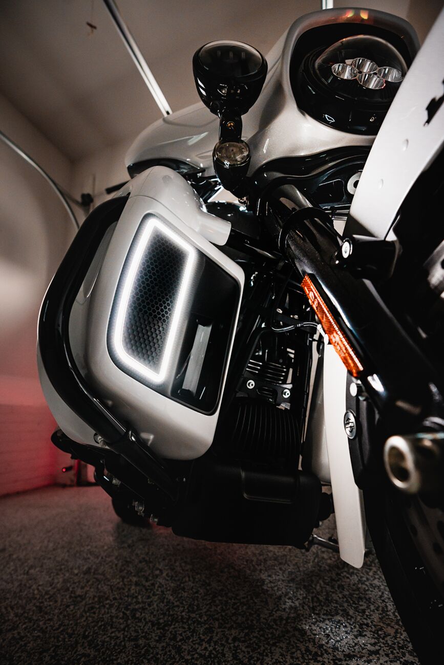 Dynamic Lower Fairing LED Lights - 14+ Touring & Trike Turn Signals Custom Dynamics