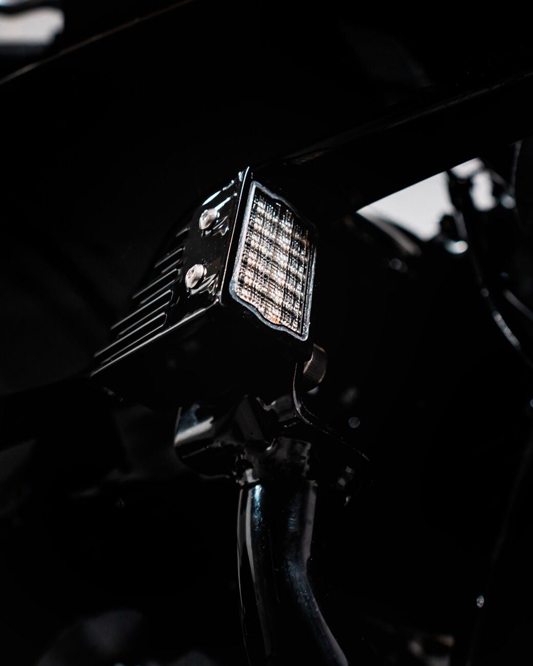 Low Rider ST High-Performance Led Front Turn Signal, Gloss Black - 22-25 Softail Low Rider ST Turn Signals Custom Dynamics