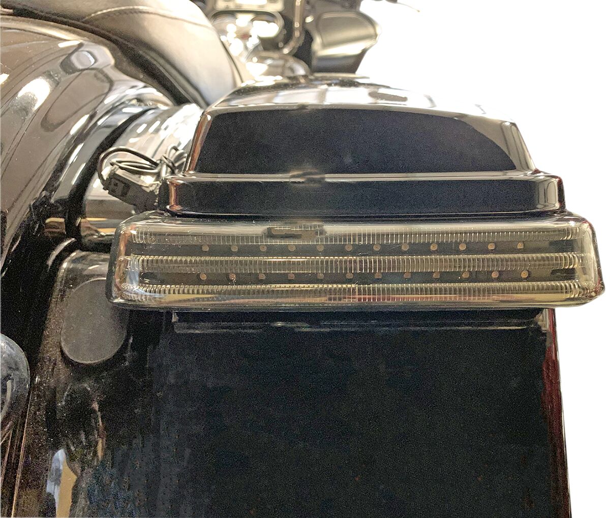 Custom Dynamics Light Led Sbag Blk/Smoke ACCESSORY LIGHT GROUP Custom Dynamics