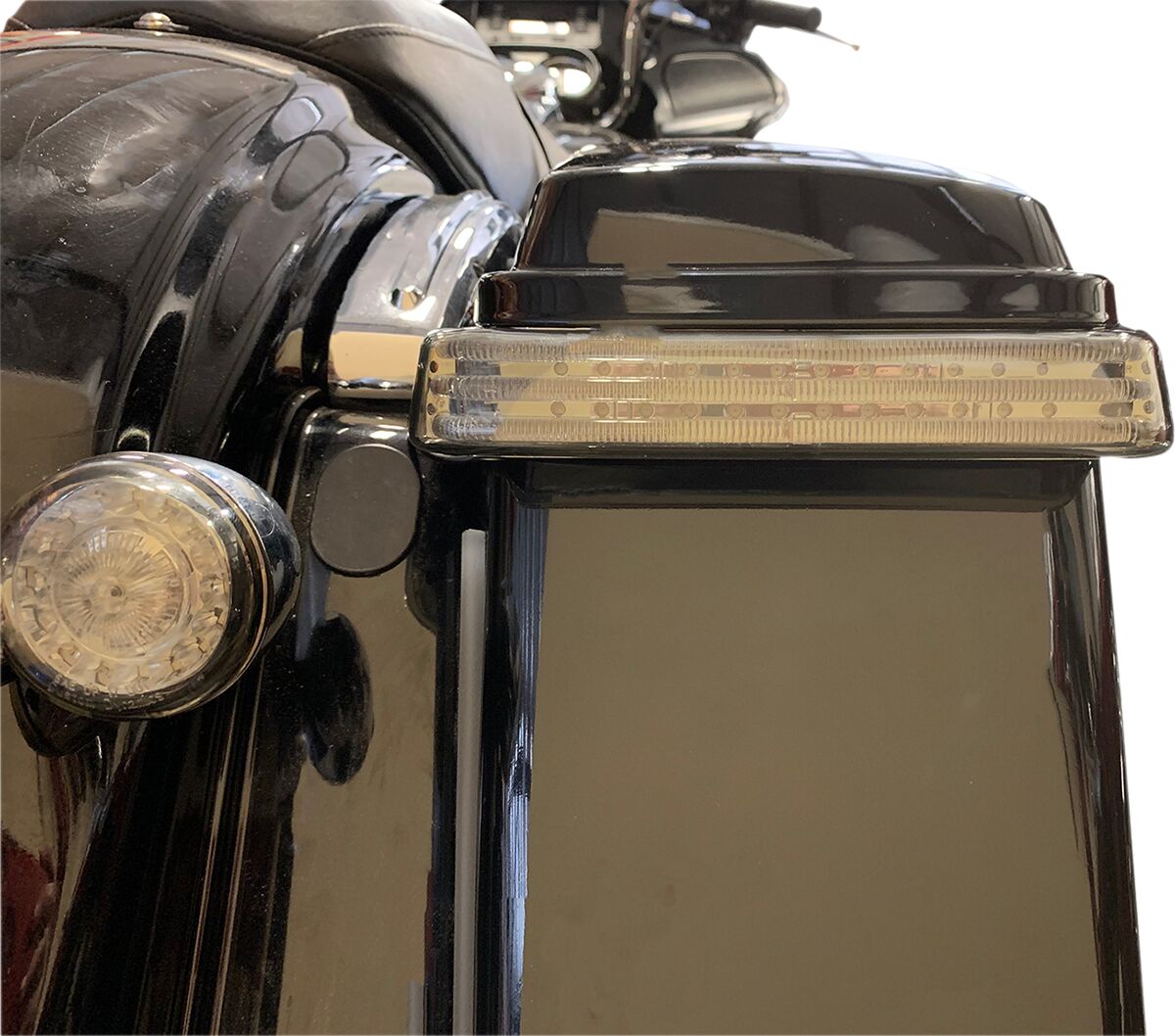 Custom Dynamics Light Led Sbag Chr/Smoke ACCESSORY LIGHT GROUP Custom Dynamics