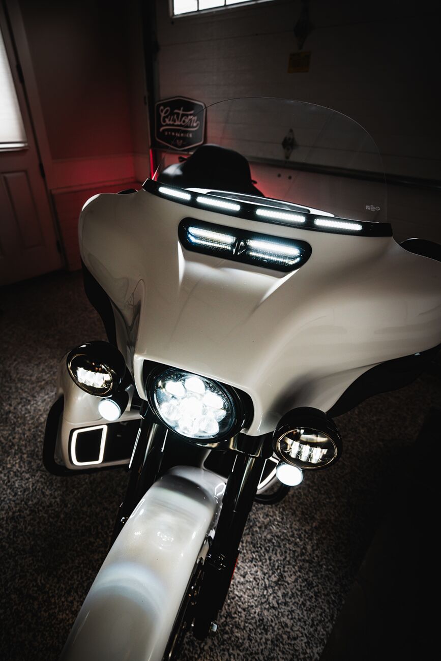 Custom Dynamics V2 Batwing Windshield Trim Sequential Turn Signal, Black - 14+ Touring & Trike Light Accessory Custom Dynamics