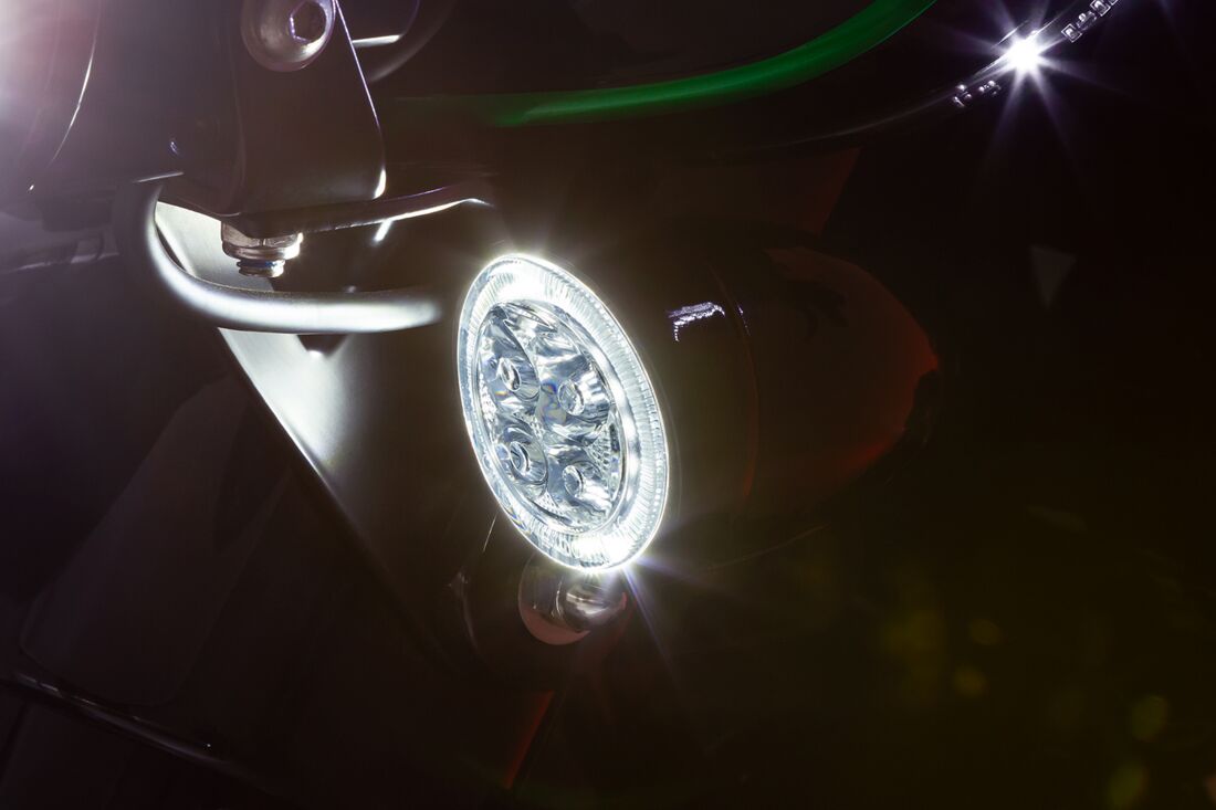 Ciro Light Fang Frt Blk/Smk Light Accessory Ciro