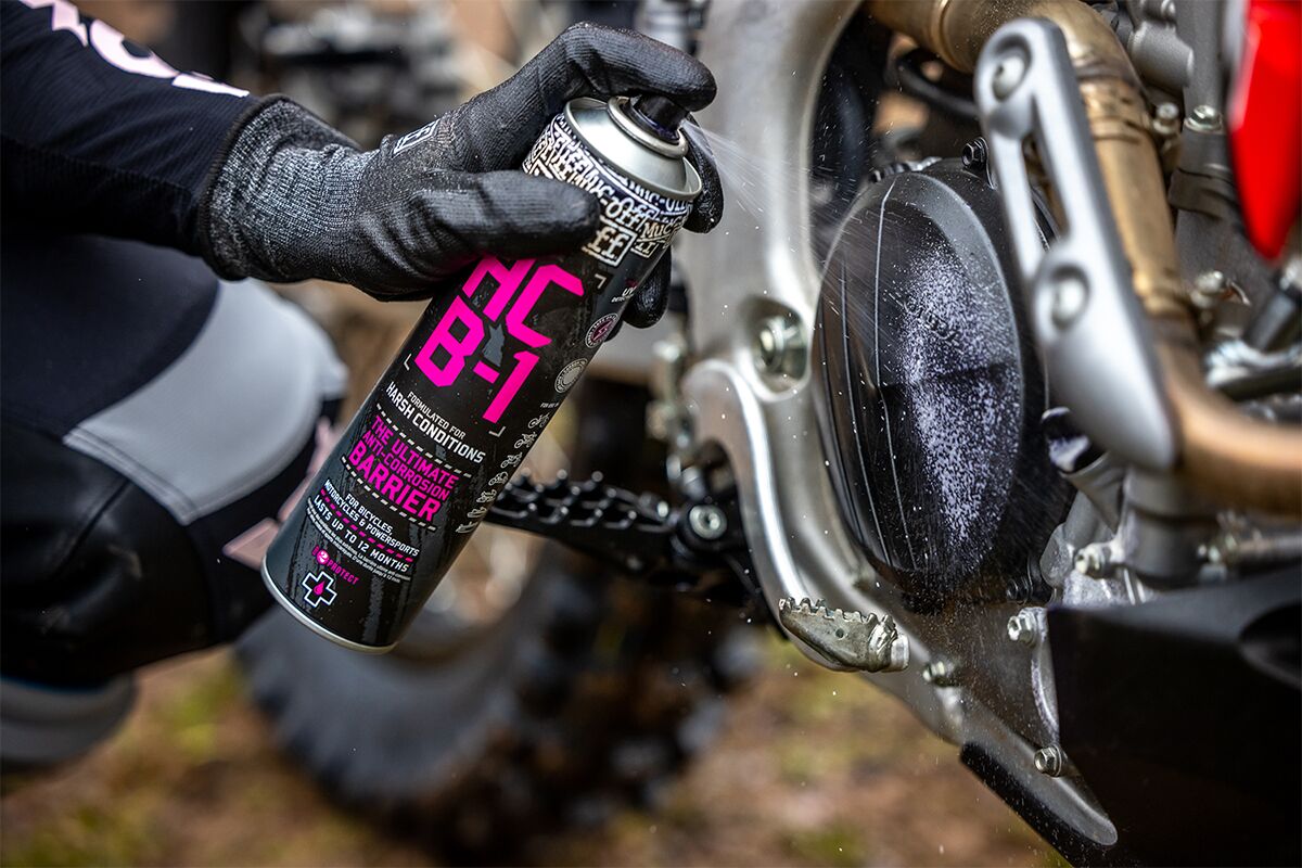 Muc Off Hcb 1 400 Ml 3709-GAS TANK PRODUCTS Muc Off