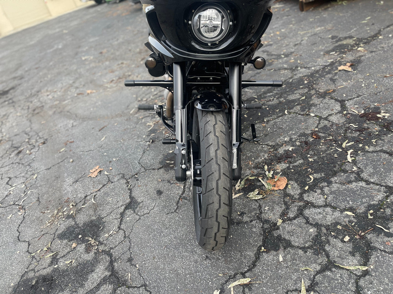 Present "High Step" Crash Bar - 25+ Softail (except ST) Crash Bar Bung King