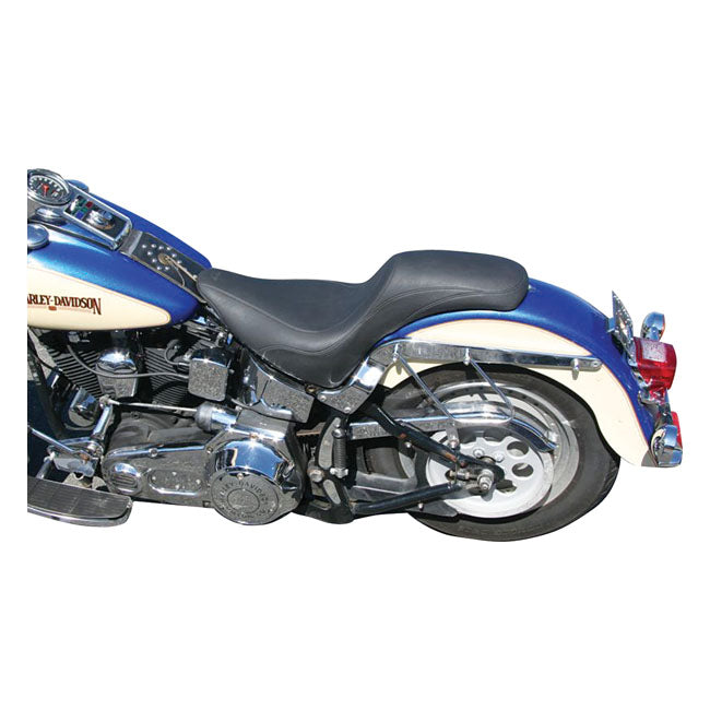 Mustang, Tripper Fastback 2-up one-piece seat SEATS Mustang