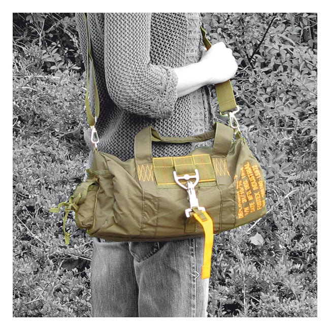 Army Surplus Parachute bag 2 green BAGS Army Surplus