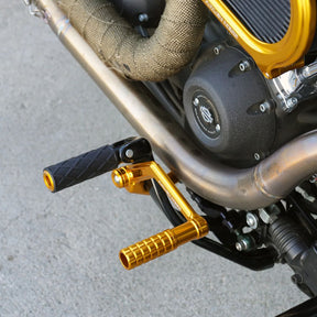 Arlen Ness Diamond Footpegs, Gold - 18+ Softail (Front) Footpegs Arlen Ness
