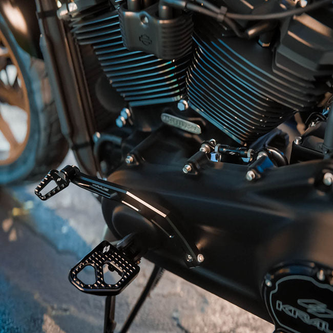 Kraus Motor Co. SX3 Shift Lever, Black - 23+ Softail Shift Levers Kraus Motor Co.