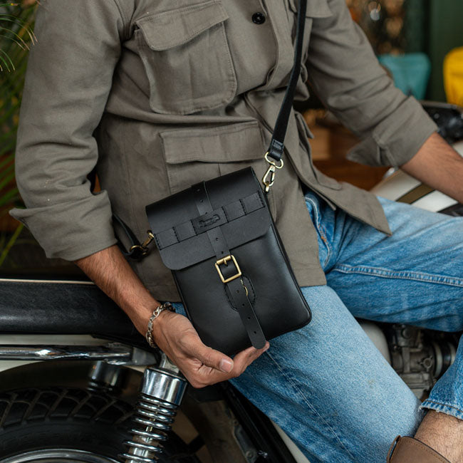 Tripmachine Moto Sling bag black BAGS Tripmachine
