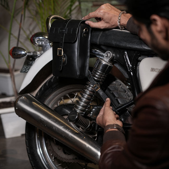Tripmachine Moto Sling bag black BAGS Tripmachine