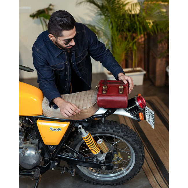 Trip Machine, tank and tail bag. 4.4 liter. Cherry TOURING LUGGAGE Tripmachine