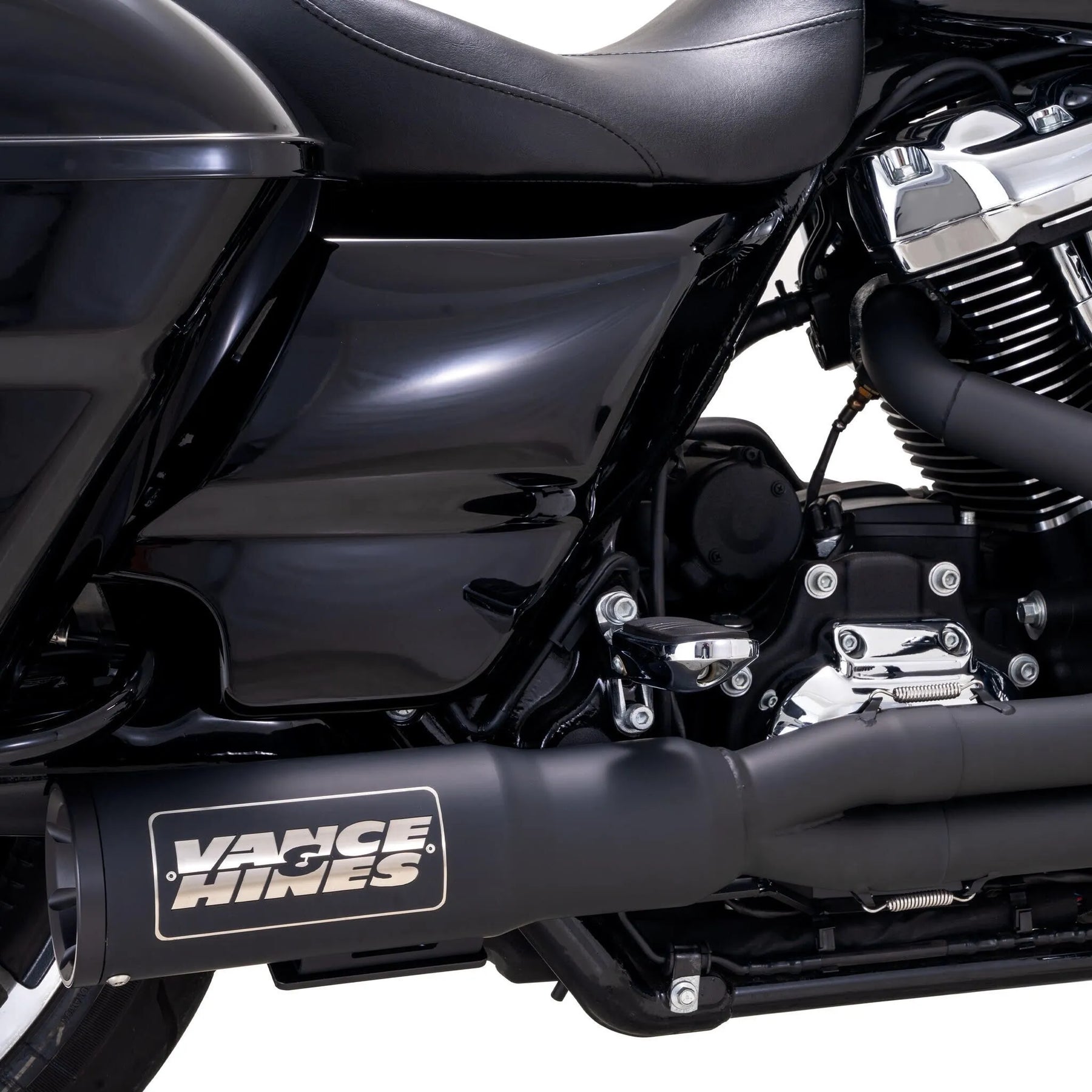 Hi-Output RR - 17+ Touring Full Exhaust System Vance & Hines