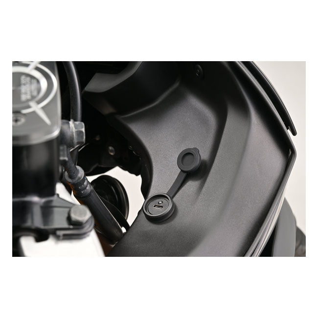 Daytona Usb C Cowl Mount Power Sources 12 Volt Daytona